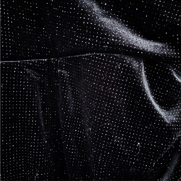 *Final Price* Dress The Population Black Velvet Mini Dress NWOT Large - Picture 2 of 4